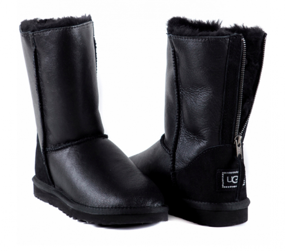 UGG Classic Short Zip Metallic Black